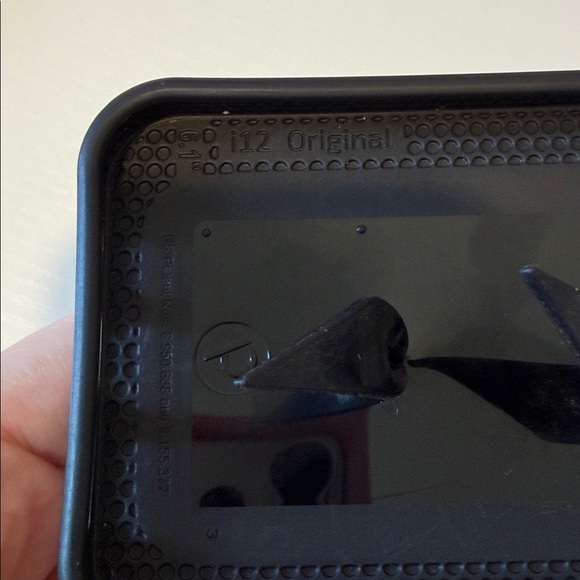 Loopy iPhone 12 case 6.1” Black White Cow Print - Picture 3 of 4